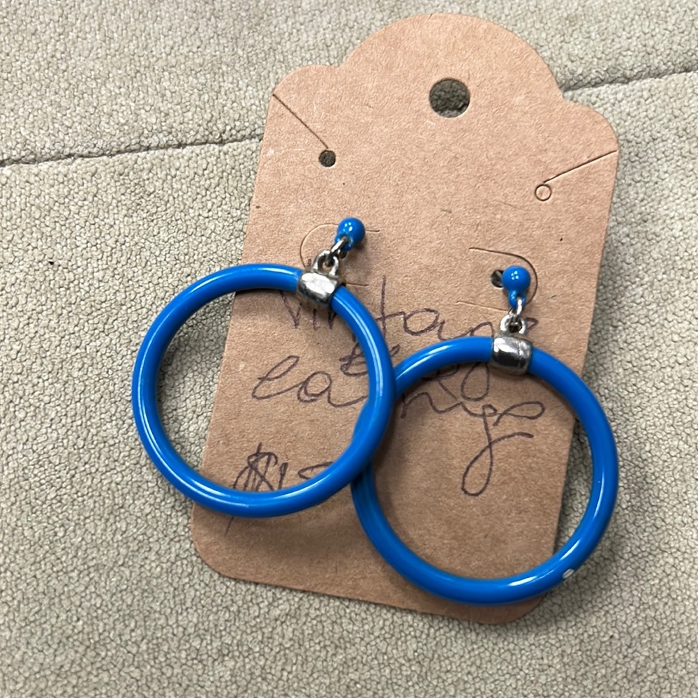Vintage pierced earrings bundle - Picture 2 of 6